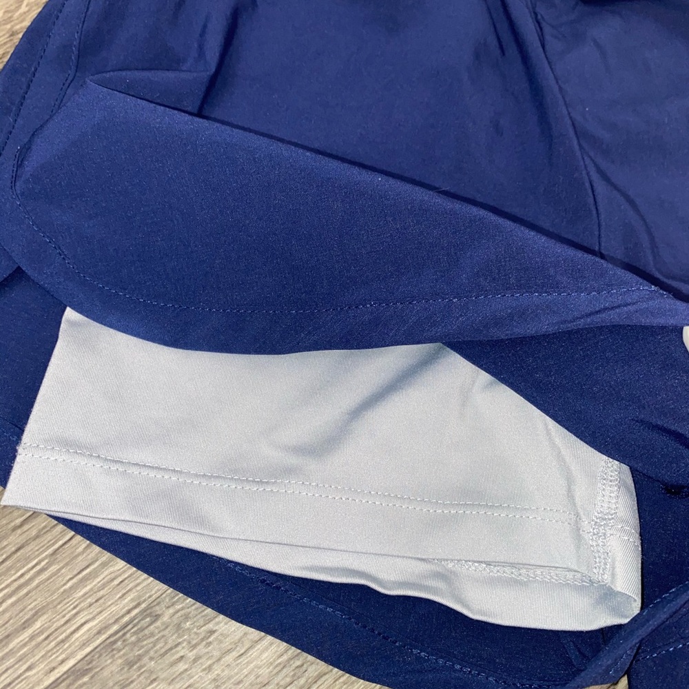Nike Shorts - Picture 2 of 6